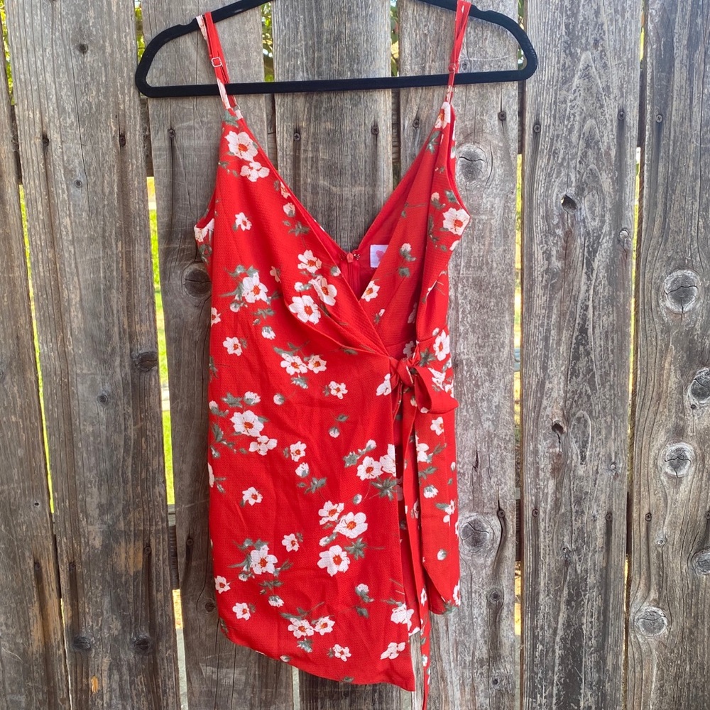 Latiste floral wrap romper